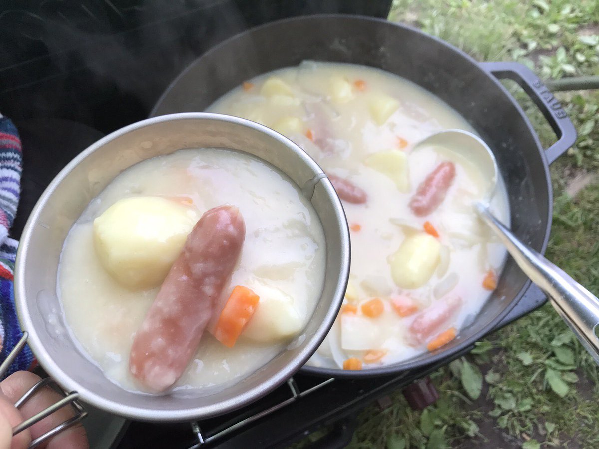 自由人 En Twitter キャンプ飯 アヒージョ クリームシチュー シェラカップ ストウブ鍋