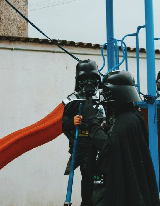 Jahanaa's tweet photo. Aquรญ un #tbt por el #MayThe4thBeWithYou #darkv https://t.co/usnd1XnOjp
