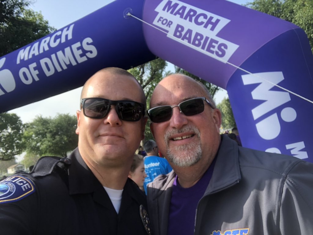 You knew #selfiewithSgtStowell would eventually find @ValVerdeSupt!! And no better place then at the @MarchofDimes #MarchforBabies 🤳