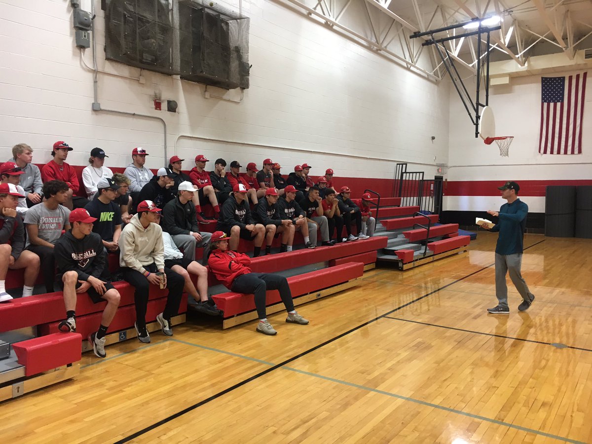bbchs_baseball's tweet photo. Big thank you too Mike Kashirsky, from @whitesox for coming and talking to our team today! #teammatefirst #attitudeandeffort #bbchsbaseball https://t.co/utQeknqzyu