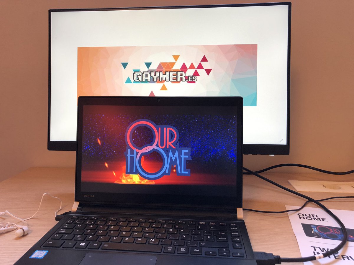 GaymerEs's tweet photo. Otro de los juegos que hemos traído es Our Home de @itsagamestudio #espetandoLOINDIE https://t.co/5wcXpmG5rM