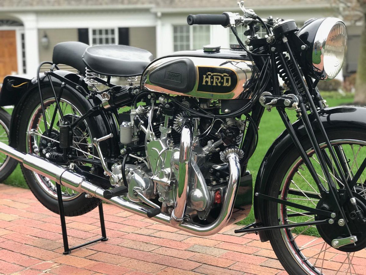 A world-class collection of 6 Vincent Motorcycles have just been unearthed in California, including this 1938 HRD Series-A. Full details linked below...

liquidap.com/portfolio/rare…

#motorcycles #classiccars #vintage #EatSleepRIDE <a href="/EatSleepRIDE/">EatSleepRIDE app</a>