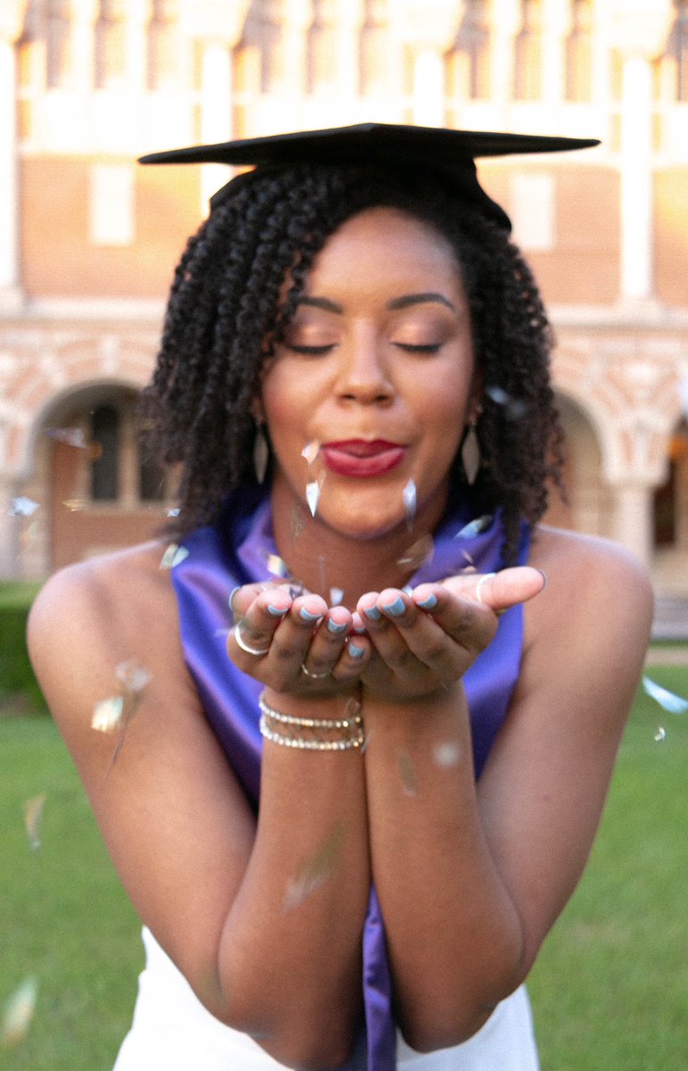 shayray20's tweet photo. Rice, you put me through a lot but I guess I can say it was worth it ✨🎓 https://t.co/fnTULtBbrA