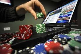 SFPsy's tweet photo. Les risques de jeu pathologique augmentent pour les jeux de hasard et d'argent en ligne. Des pistes de traitements sont discutées dans un article de "Pratiques psychologiques" https://t.co/S4Bs2GlLu9 https://t.co/2TGNo5Q9nE