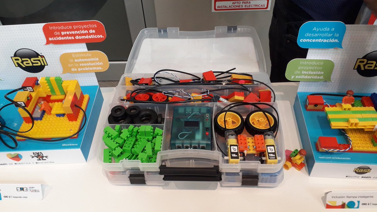 DUlibarrie's tweet photo. #Rosario presentación de kits de #RoboticaEducatica de parte del equipo #ERRE de @RastiArg
Excelente propuesta para actualizar nuestro sistema educativo dando herramientas tecnológicas, técnicas y prácticas para niños y adolescentes.
Gracias #RastiEduca por la invitación 👏👏🤖 https://t.co/hQ1mN0inOC