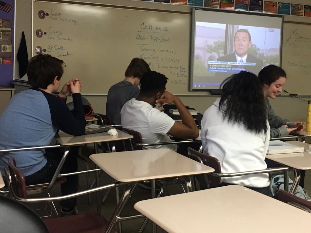 hboleman's tweet photo. A teacher has to love when over 25 of her students are willing to get up early on a Saturday morning to watch a live showing of Cram for the Exam and stay for a review session before the big test on Monday. #rfpride #apgopo #CRAM4EXAM https://t.co/fCBDE6niFw
