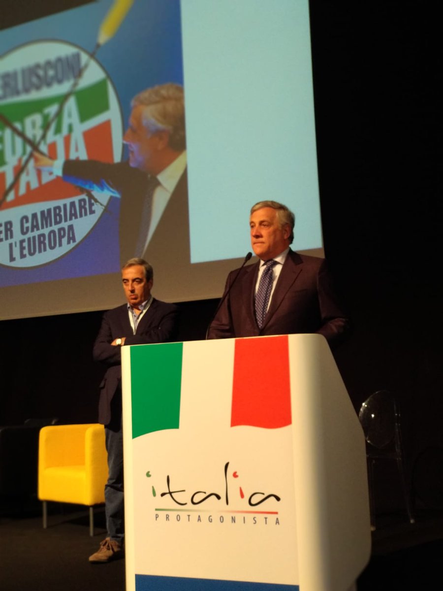 .<a href="/Antonio_Tajani/">Antonio Tajani</a>: l’Italia protagonista sa contare anche a Bruxelles. Non serve insultare l’Europa sui giornali e alle radio. Bisogna lavorare e farsi rispettare. La partita europea si vince con la forza della politica, non con insulti e lamenti.
#ProtagonistiperlItalia 🇮🇹