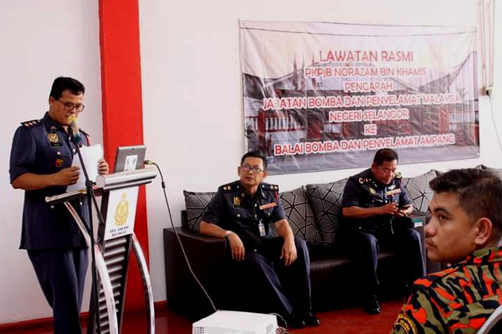 2/5/2019: Lawatan Rasmi Ys PKPjB Norazam B Khamis Pengarah JBPM ke BBP Ampang