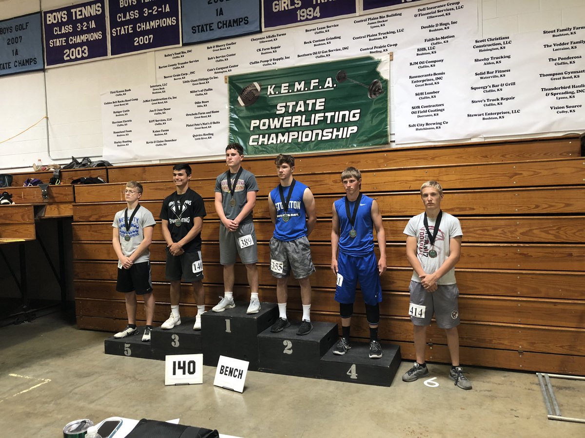 🚨Freshman Nate Windholz is your STATE CHAMPION in the 140 lb division in bench with a lift of 185 ⚔️🥇