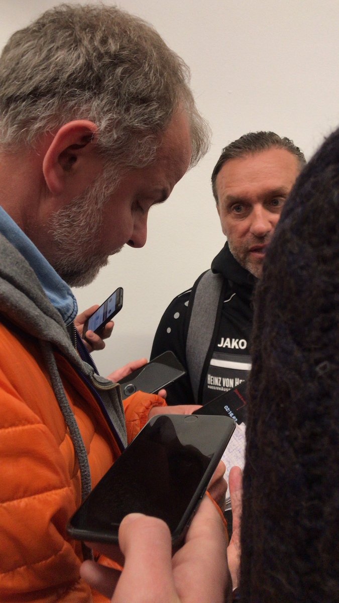 kerry_hau's tweet photo. Thomas Doll hakt den Klassenerhalt noch nicht ab: „Ganz Fußball-Deutschland hat heute gesehen, dass wir noch leben. Wir werden in den letzten beiden Spielen alles raushauen - und wer weiß, vielleicht ist der Fußballgott ja Hannoveraner.“ #FCBH96 @spox @goaldeutschland https://t.co/ZNec7p7lrY