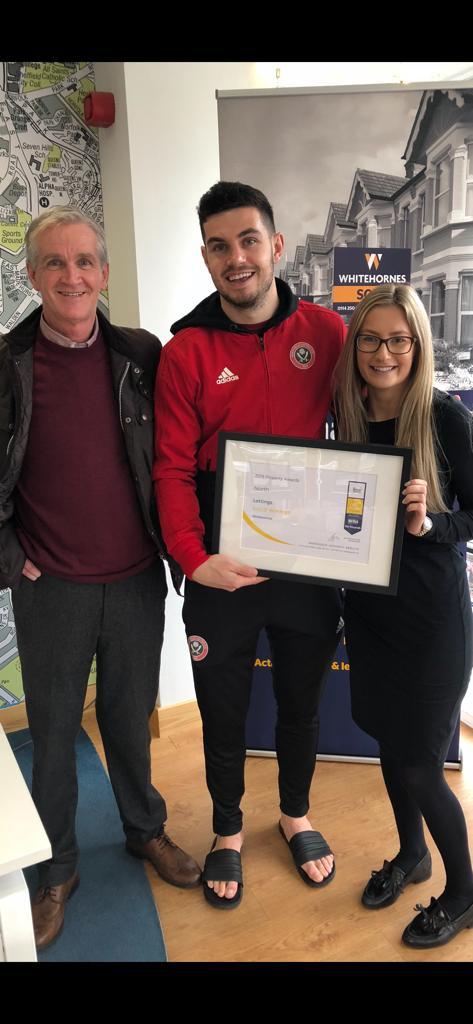 Whitehornes's tweet photo. Allez, Allez, Allez!!!🏆🍾🎊

We've been celebrating today here at Whitehornes as John Egan presents us with the No. 1 Lettings Agent Award🥇

#SheffieldProperty #JohnEgan #AllezAllezAllez #WeArePremierLeague #ProudSponsors #SheffieldUnited https://t.co/Ej6cEpeBuG