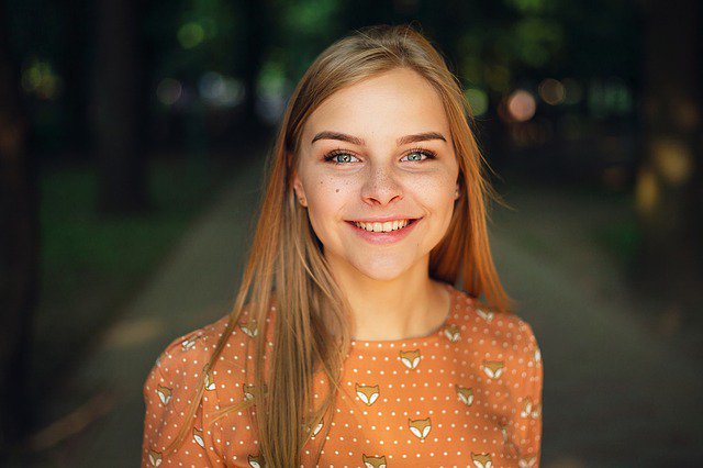 Tomorrow is the last day to claim your $59 teeth whitening! Schedule your appointment now simply by messaging us.