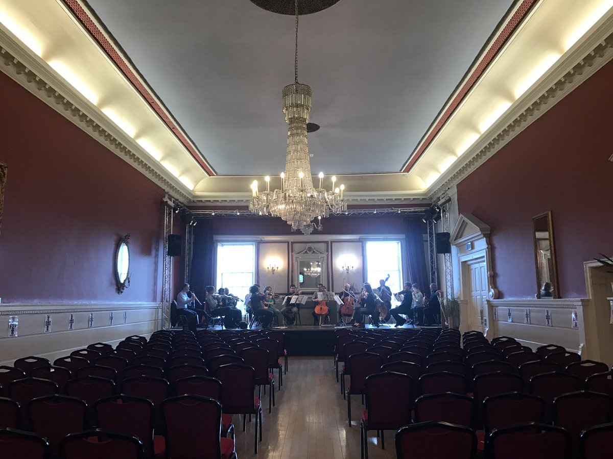 JenniferPikeVLN's tweet photo. Looking forward to playing #Mozart tonight @stamfordarts with the wonderful European Union Chamber Orchestra @EUCO1 😊🎻🇪🇺 https://t.co/yRybALTTub