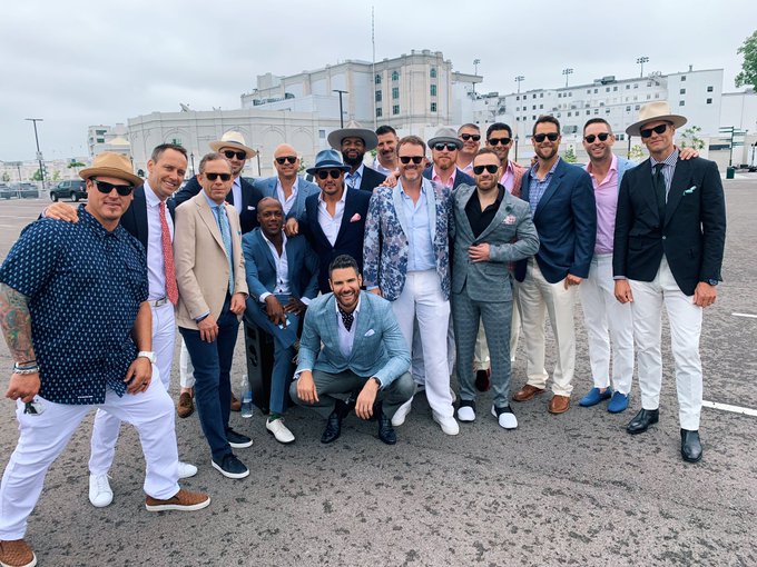 Watch Tom Brady's leaked NSFW photo on TwXstars