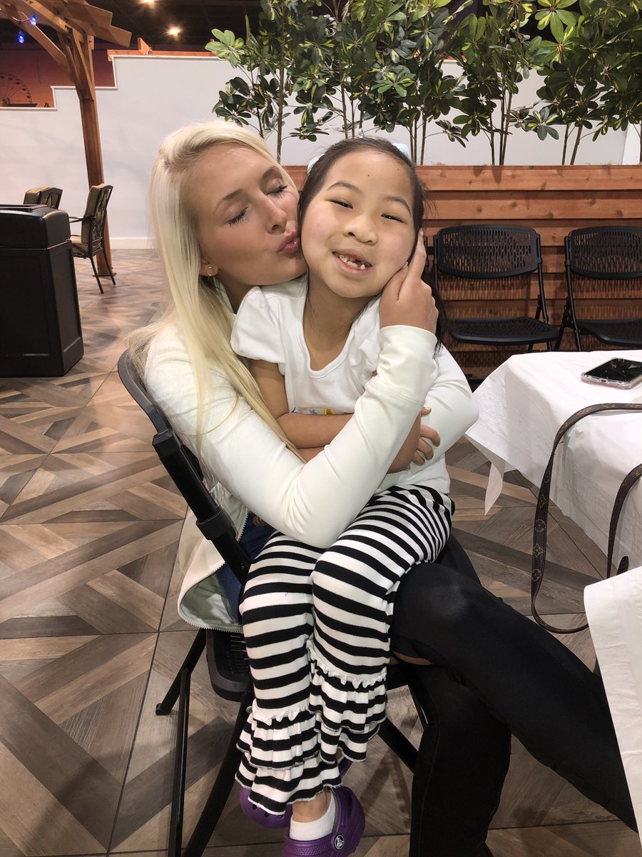 Lpdjtd's tweet photo. Happy 19th Birthday to my Natalie Claire! I love you! Have an amazing day, you deserve it! @__nataliedavis https://t.co/gRNOxpdXm7