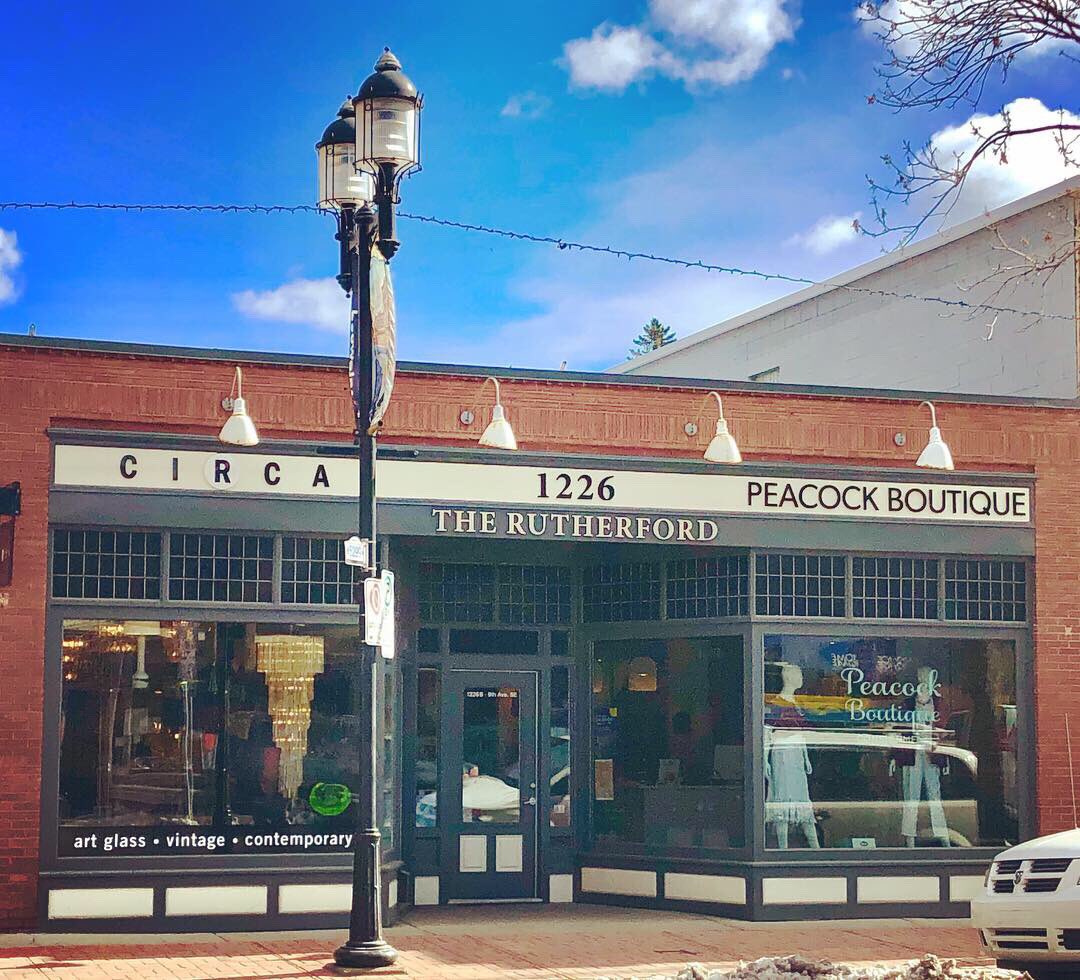 InglewoodYYC's tweet photo. Enjoy your weekend YYC! Here are a few shots from our Mainstreet this past week. Always something to discover in Calgary’s oldest neighbourhood! #supportlocal #shoplocal #historic #mainsteet #weekend #thingstodo https://t.co/VKVnIliOoP