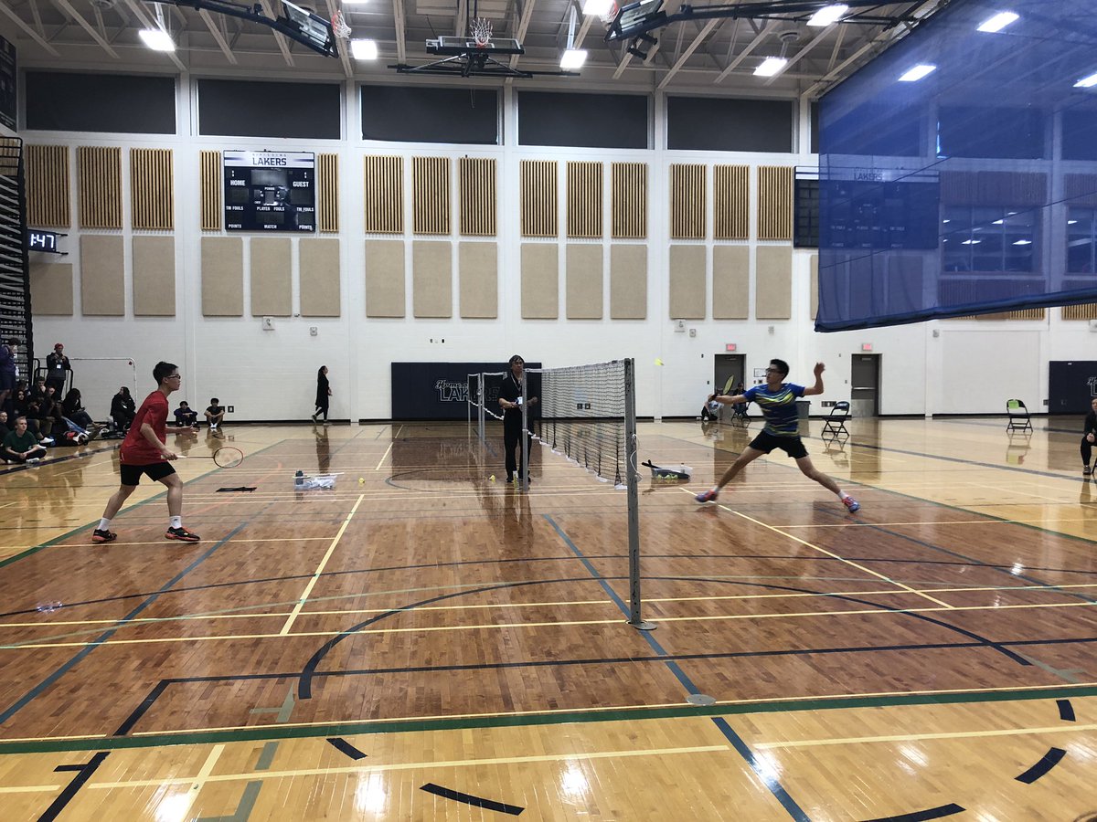 Division A men’s singles. @OFSAABadmnton @OFSAA  #OFSAAbadminton2019  🏸