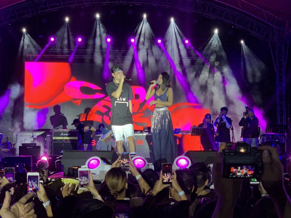 REIDersOfficial's tweet photo. Happening now at #CincoDeMayhem2019, #makemayhem for Nadine Lustre and James Reid #MakeMayhemWithJaDine
📷 @manilaconcerts https://t.co/L62nSLVn3j