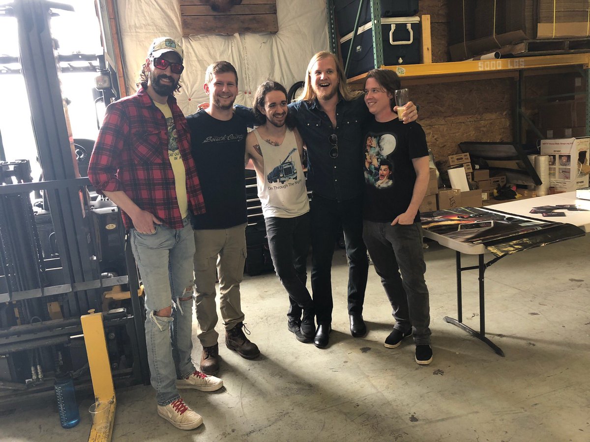 kingbuffaloband's tweet photo. Ran into some old friends at @southcountybrewing. We play Philly TONIGHT at @kungfunecktie_bar. Early show, doors at 7, tunes at 7:30. This show ends by 10pm. See you there!!! #kingbuffalo #southcountybrewing #thesword #kyleshutt #doomsideofthemoon #psychrock #stonerrock https://t.co/ei475dbQqE