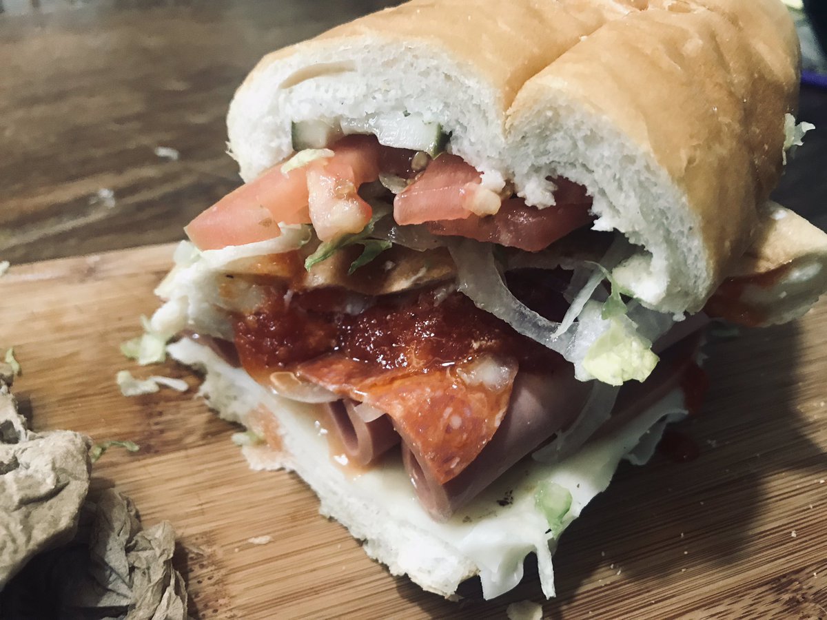 Finally made it to #VallonesDeli. Worth the trip. #lickface <a href="/RTRSPodcast/">Rights To Ricky Sanchez Podcast</a> <a href="/SpikeEskin/">Spike Eskin</a> @Michael_Levin <a href="/amoslee/">Amos Lee</a>