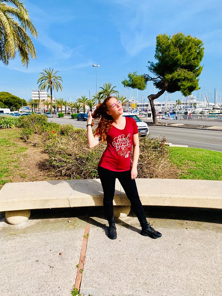 ¿Y tu #LookHardRock cuál es? Muéstranos tu foto mencionando Hard Rock Cafe Mallorca y la compartiremos! Si todavía no lo tienes ven a cualquiera de nuestras #RockShops y hazte con tu estilo Hard Rock!