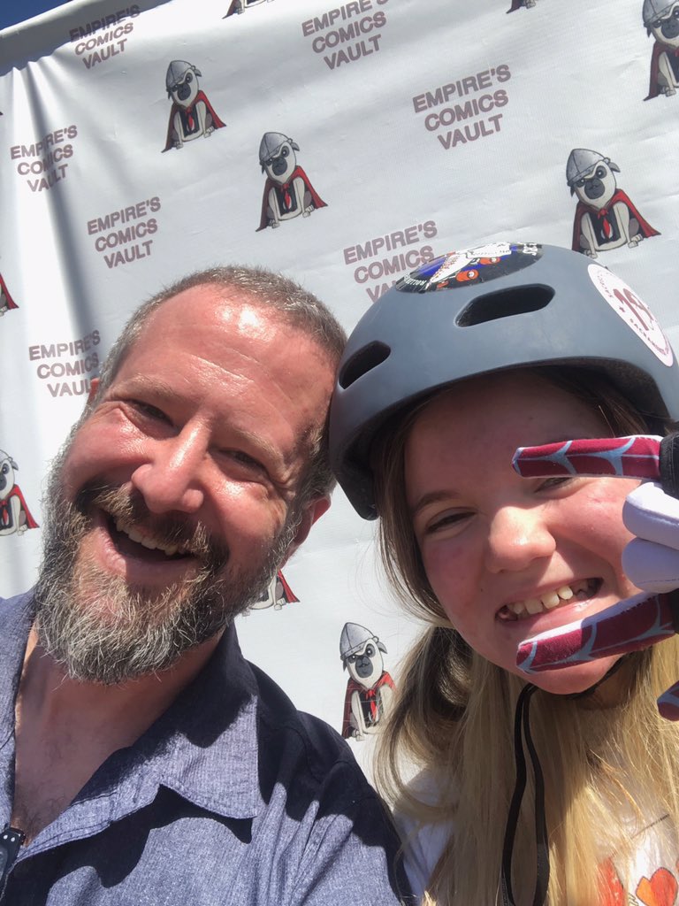 EmpiresComics's tweet photo. So much fun today! #FCBDFest19 #sacramento https://t.co/Qoaf0pVo50