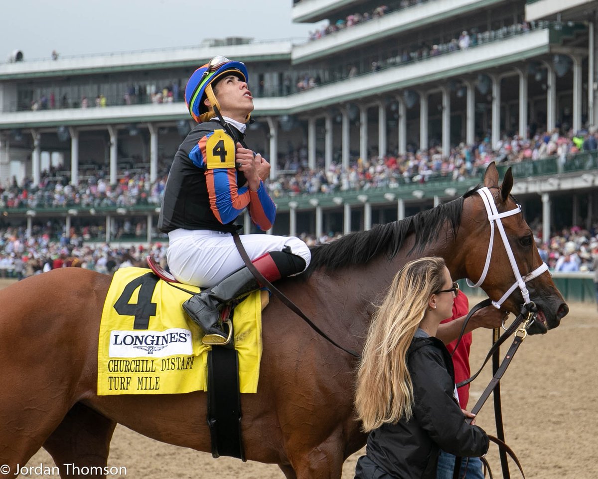 LadyAndTheTrack's tweet photo. #BeauRecall and jockey @iradortiz take the Distaff Turf Mile at Churchill Downs! Congratulations to her connections @SlamDunkRacing @bradcoxracing
📷: Jordan C Thomson Photography Jordan Thomson https://t.co/cZAHJt4ti1