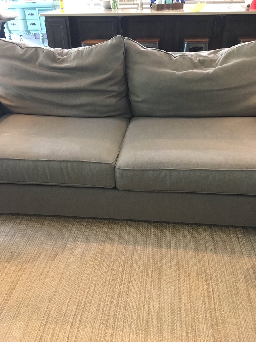 JennBilcze's tweet photo. @potterybarn Spent a lot of money and these cushion are junk. Even after getting “complimentary” replacement cushions that are the same thing. Lost all my business! https://t.co/LELlm7HIkh