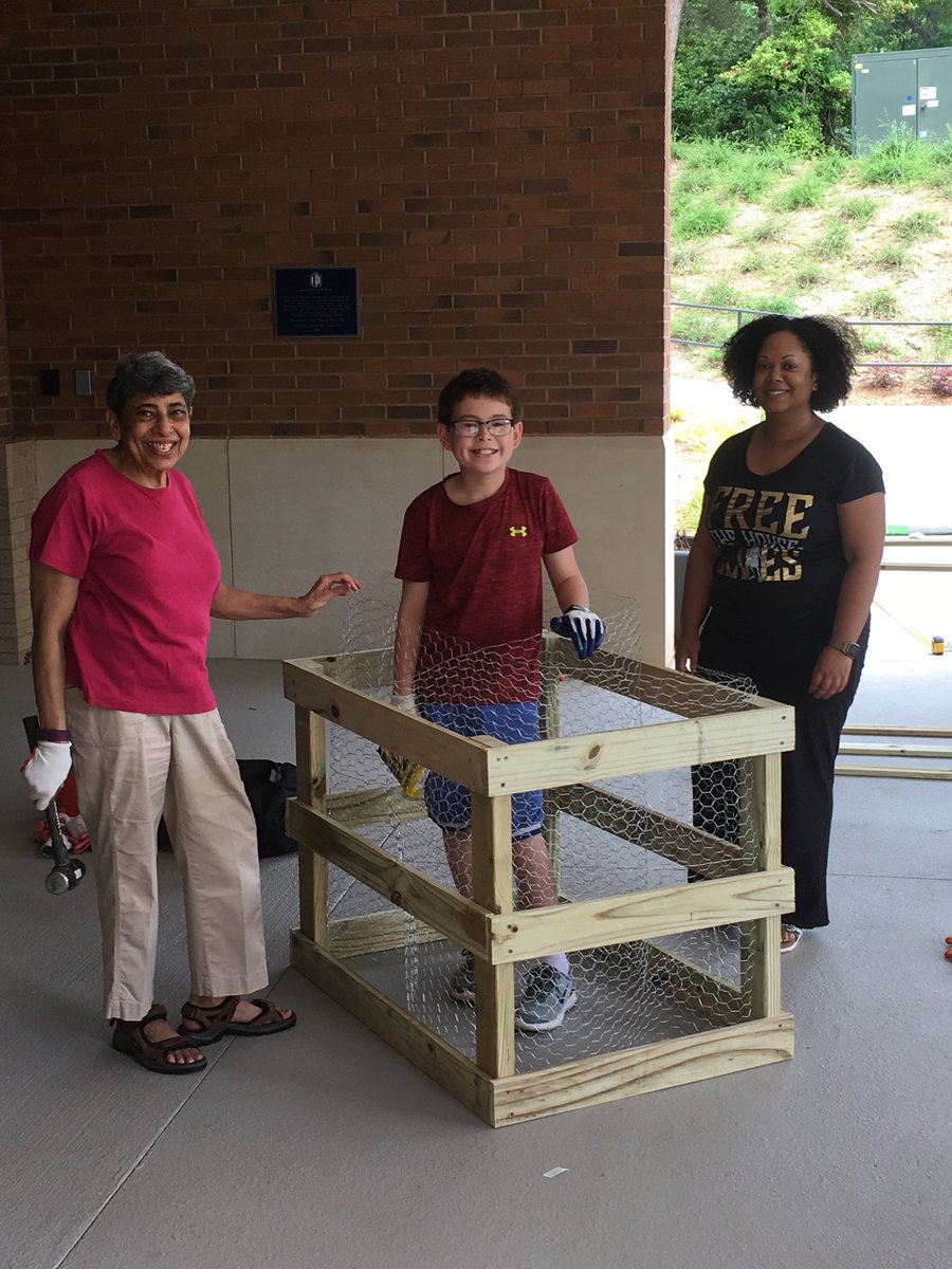 jhudsn's tweet photo. @ProvidenceDay Sustainability Team hosted an at-home composting workshop on campus today. Participants were able to build their own bins to take home and get started producing their own “black gold”
#pdschargers #pdsgivesback https://t.co/V2J43qUQ5f