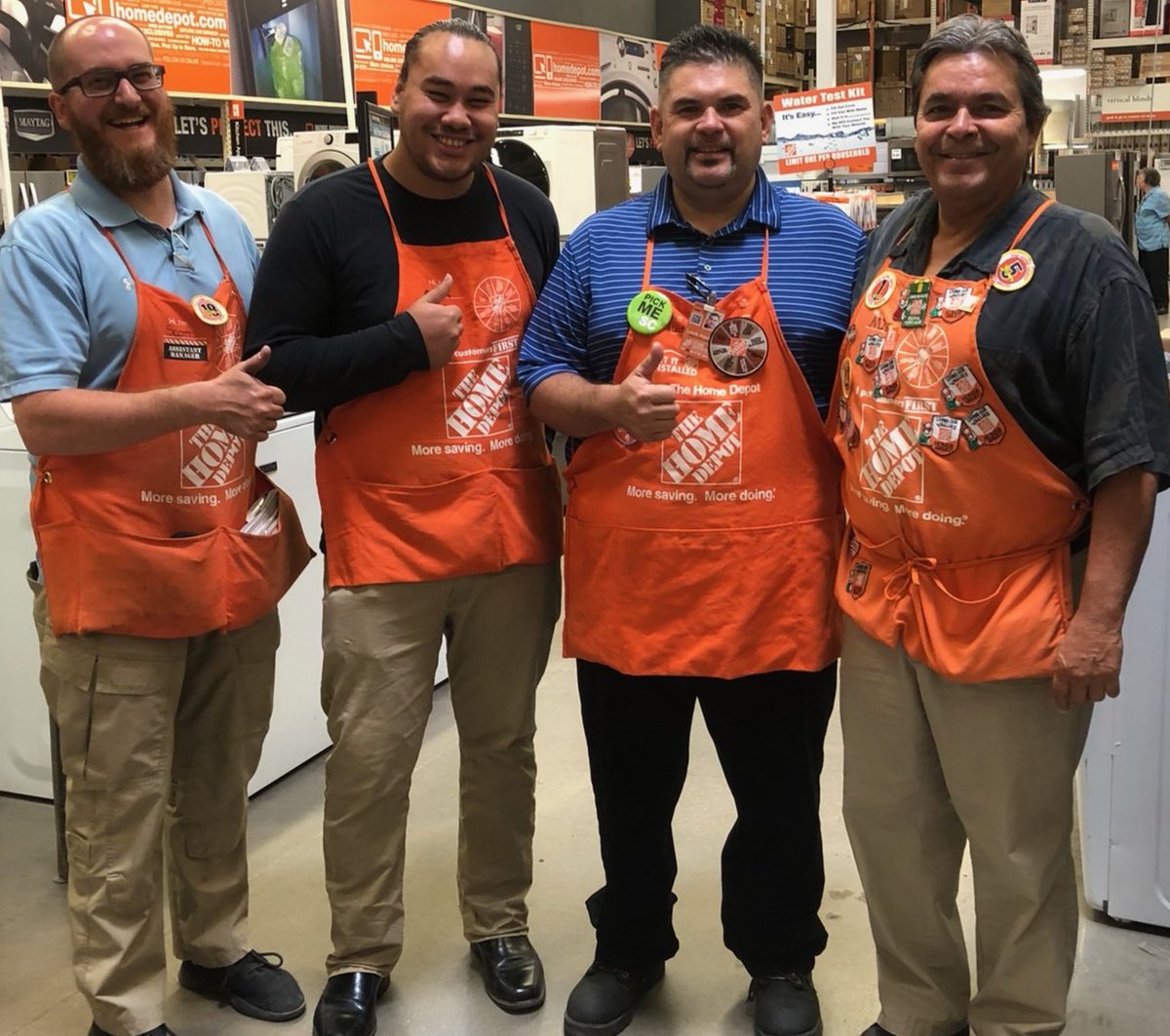 486Sasm's tweet image. Great to have Service Providers teaching associates and educating customers. #HD0486ElCon.  Thank you @tuffshed @D60HDExteriors @DeMarcoDesigner @RitewayACAZ. 
@Danielleederks @NeriWilliams @depotfan1 @Alana95540851 @SusanT42880527 and Riley. #D60StrongAndProud #leadsinsaleswin