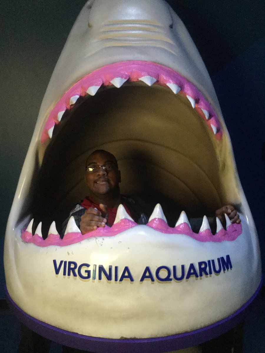 MercerEarth's tweet photo. SHS Aquarium Field Trip.  2 separate days, both very successful and fun. https://t.co/lSjAbBL3VM