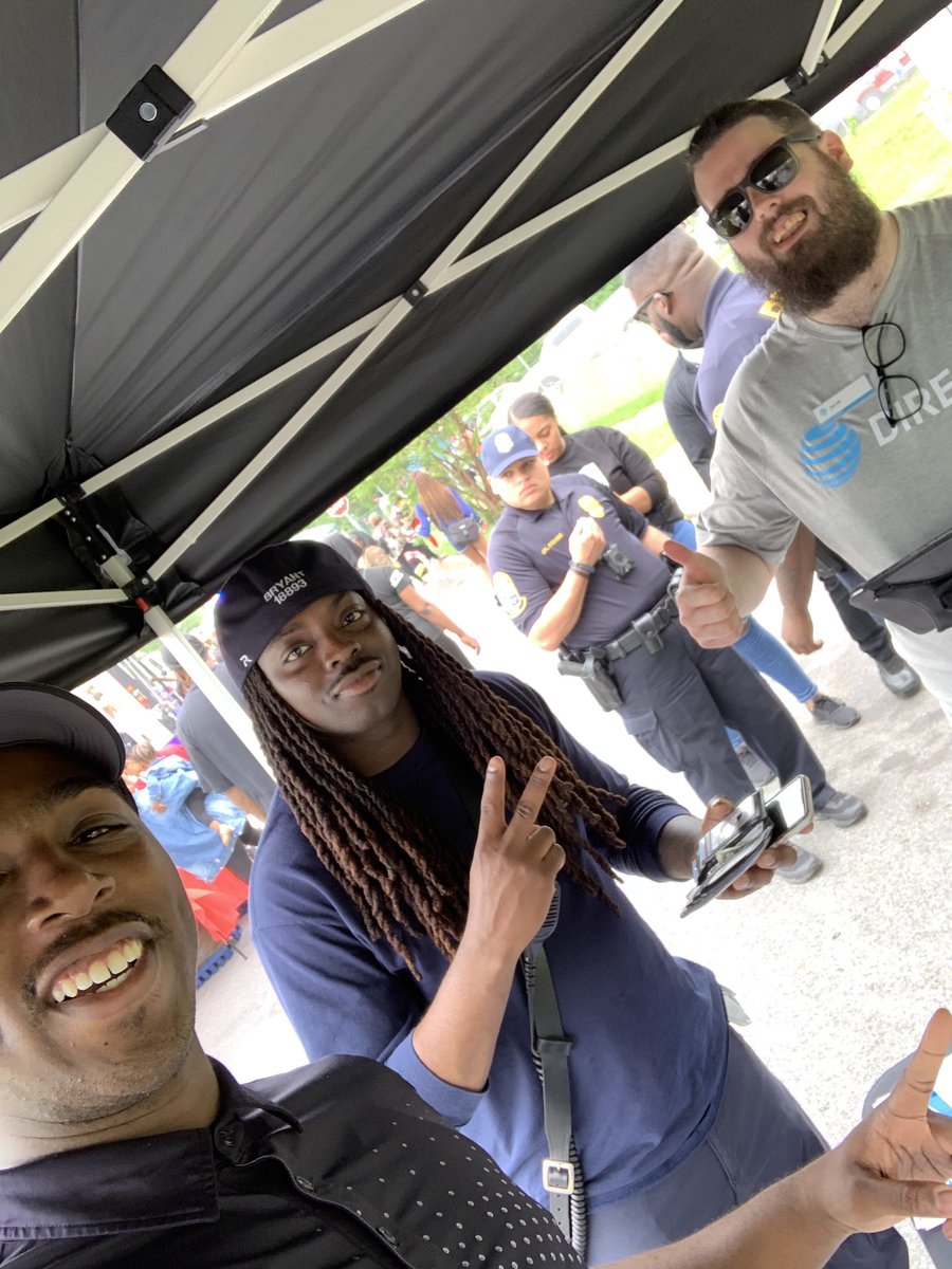 RobertGreene__'s tweet photo. Seat Pleasant Day - Festival and Parade 🚨 Our First Responders love it, the community love it, we love it 🔥 Awesome Job Jake https://t.co/vNdWRueQV8
