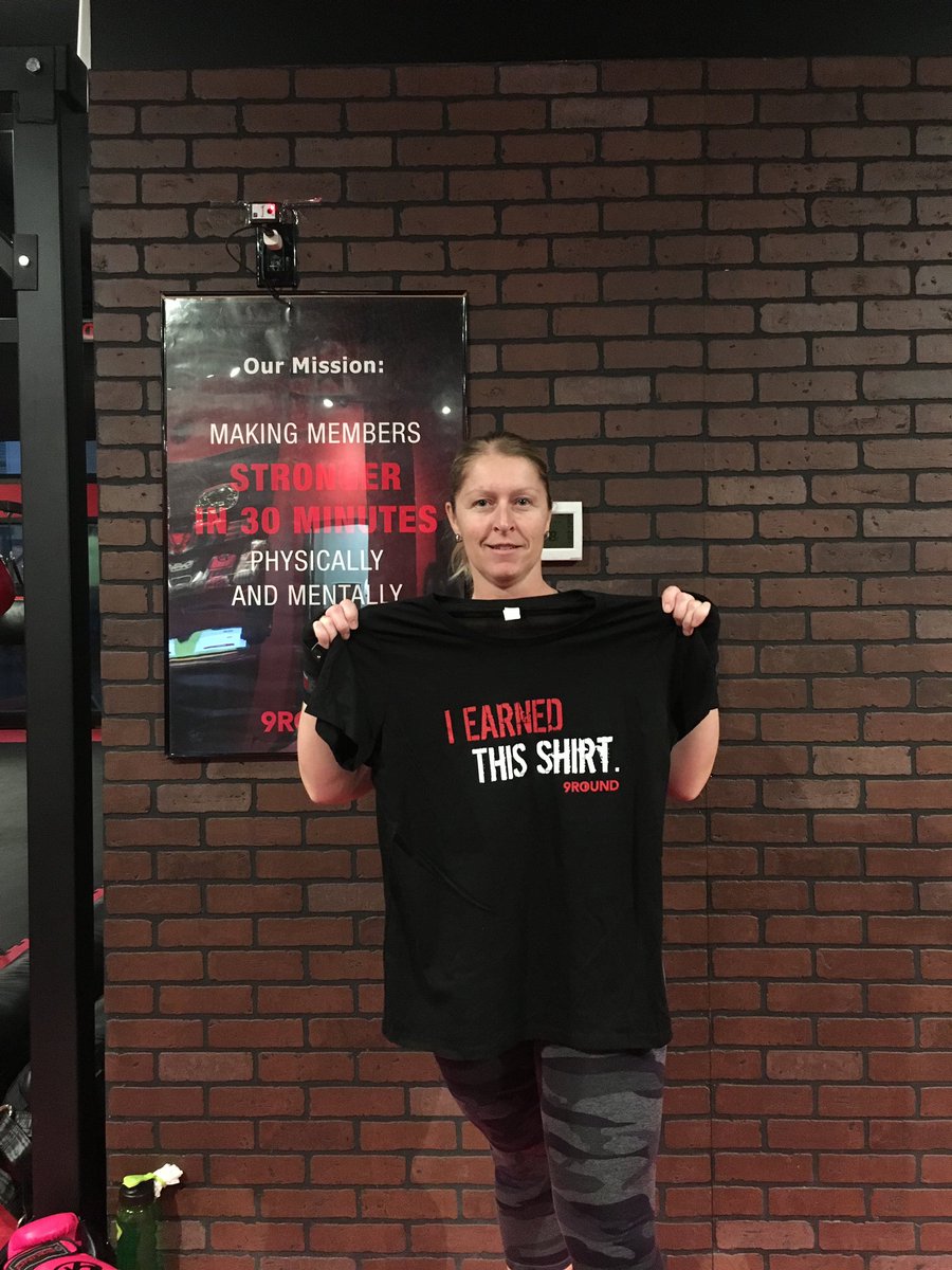 9RoundWpgGraham's tweet photo. Hurray! 🎉 Melanie is at 50 workouts! Mel was one of the first ones in our door (even before we opened), and to this day is still part of our early bird workout crew. She is committed to this day, and comes in consistently giving it her all. Congrats, Melanie! https://t.co/8rACv0Chk3