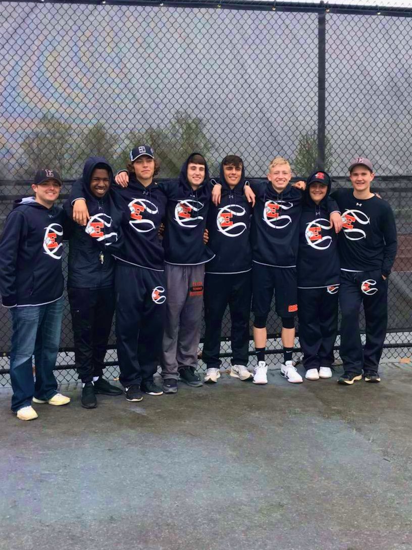 sarno_11's tweet photo. So jacked for my guys. Finished 2nd place outright in the WBL this year. First time finishing this high since 2009. LETTS GOO!! #elidatennis #hittowin #ontosectionals https://t.co/dJXzt79zwF