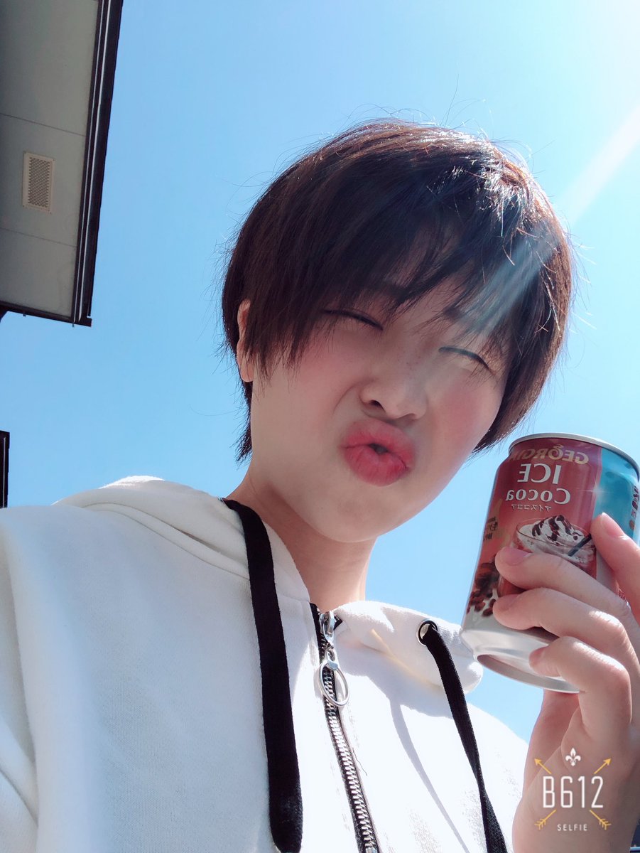 いな בטוויטר 30分間街ブラってそれまじ アイスココアおいちい お笑い芸人のよしことも似てんじゃね もう中学生やらみやぞんやら目の細い芸人顔なんだよなぁ O