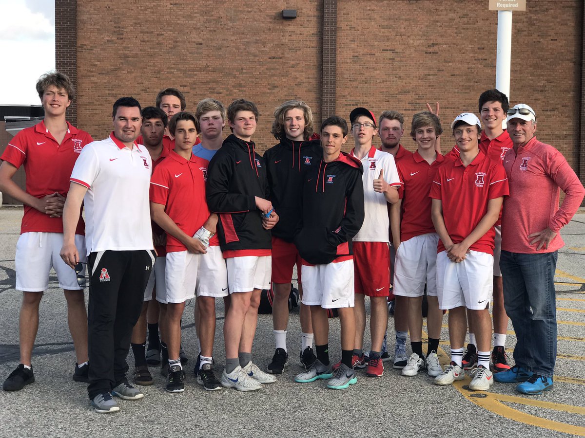 The Varsity went 4-0 on the weekend. Improve to 18-4. 4-3 over Green Bay Southwest, 6-1 over Kettle Moraine, 6-1 over Sun Prairie, and 7-0 over Lke Geneva Badger.
