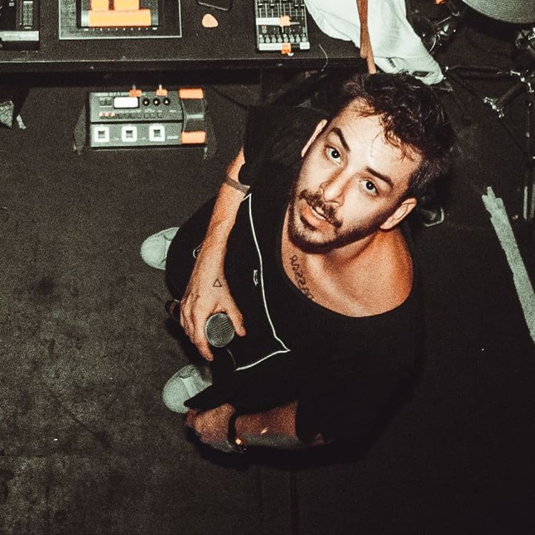 fcmanimal's tweet photo. Show irado do @manimaloficial na Glèd Prudente! 🦊🖤
⠀⠀⠀⠀⠀⠀⠀⠀⠀⠀
📸 @ christianowagner
⠀⠀⠀⠀⠀⠀⠀⠀⠀⠀
#manimal #juniorlima #juliotorres #djjuliotorres #gledprudente #newgled #gled #presidenteprudente #SP https://t.co/IBQPUN4tF1