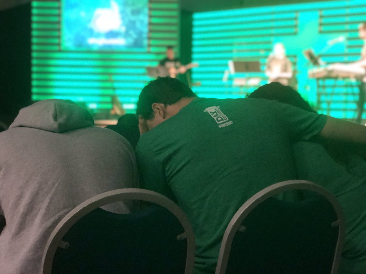 CrosspointWC's tweet photo. Family. #CharlotteStrong #Charlotte #NinerNation #PrayForUNCC https://t.co/2RfZOJDQqN