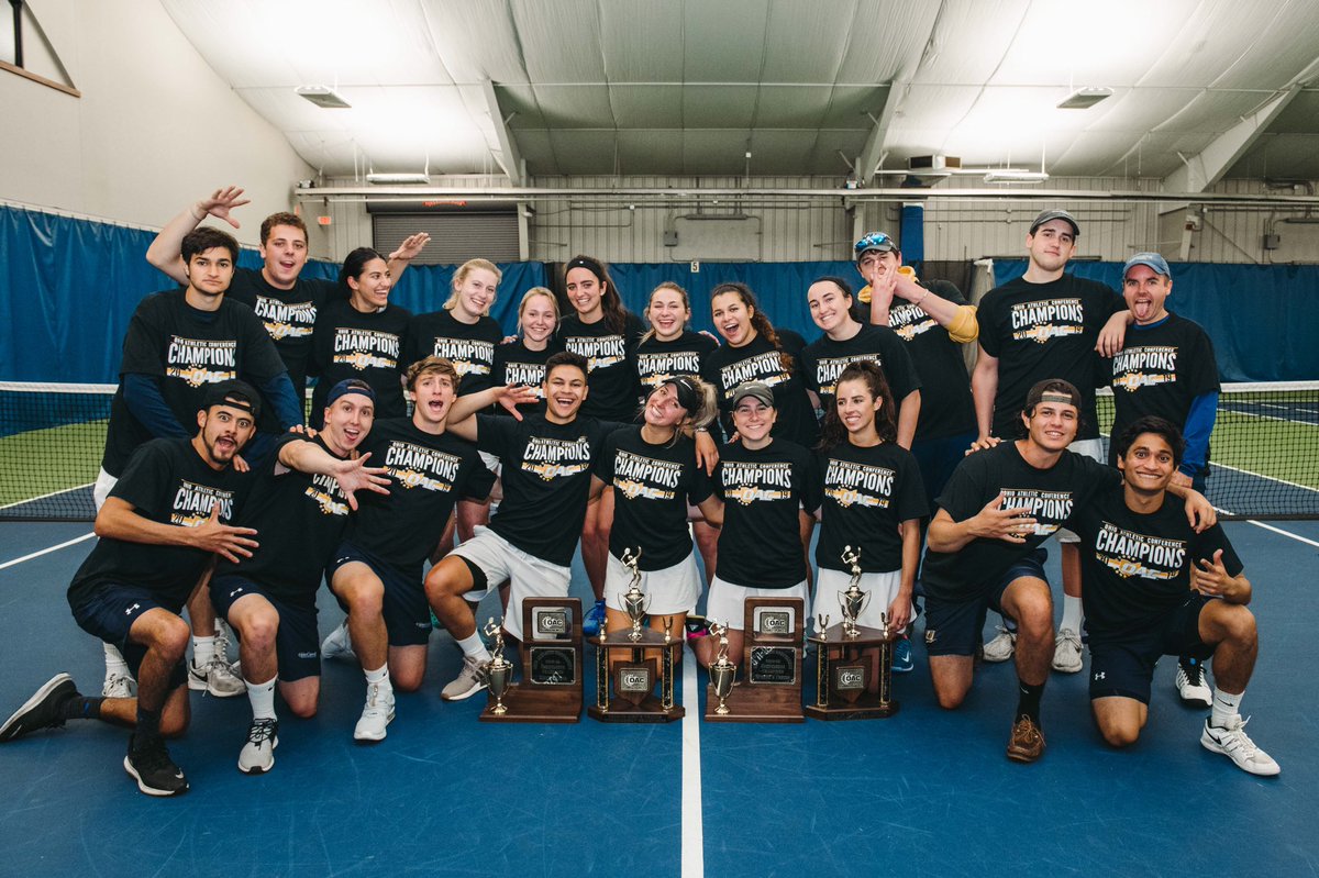 You know what you love to see? The men winning OAC’s for the 5th year in a row &amp; the women winning OAC’s for the 4th year in a row! #5peats #4peats #youcantteachthis ⚡️⚡️