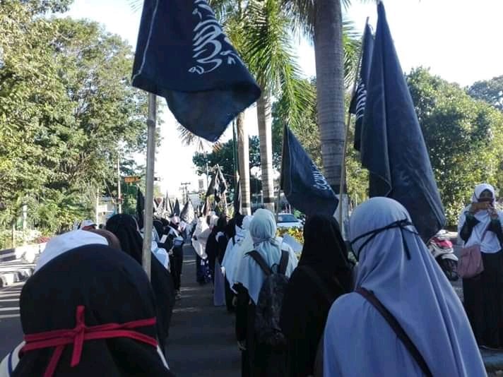 eka_sucitra's tweet photo. Tarhib ramadan 1440 H
#RamadhanBulanPerjuangan
#RamadhanTingkatkanKetaatan
#RamadhanBerkahBagiNegeri
#RamadhanDiMataram https://t.co/PPbtundJPc
