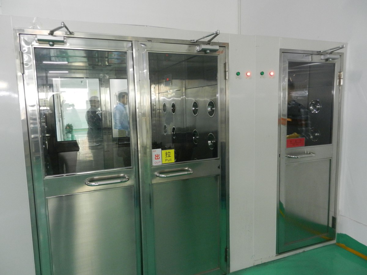 BigShineLED's tweet image. Big Shine LED passionately designed its area lights to contain reliable and detailed #optics.
As part of our #engineeredsolution, we specifically create fixtures to yield minimum light loss by focusing on the optic’s quality.