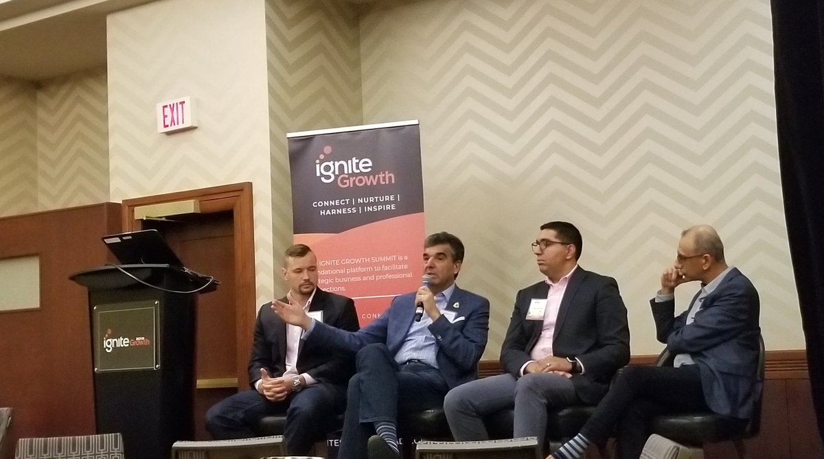 igniteconf1's tweet photo. Discussing #Uber vs #Lyft, the winner is not car companies. #IgniteSummit2019 https://t.co/vpJCxVharl