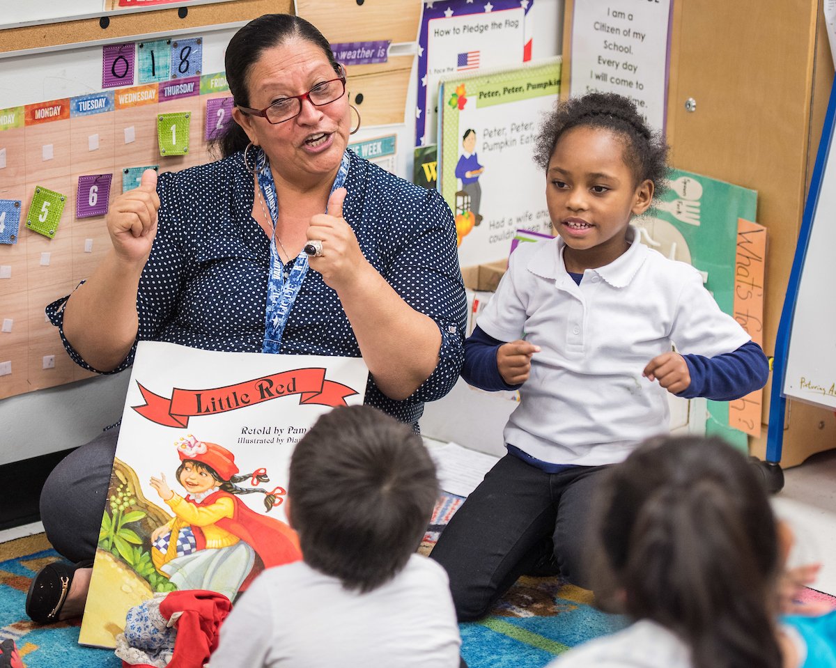 HCDEtx's tweet photo. Teacher Appreciation Week is May 6-10. Don’t forget to thank a teacher. By the way, we’ve heard rumors of business freebies for teachers. Please share what you know! #ThankATeacher #HCDEimpact https://t.co/fNkUbSFODi