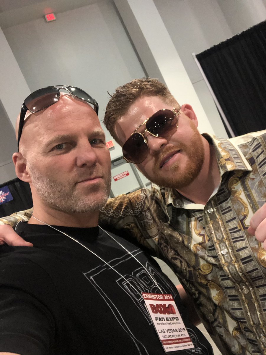 Chilling with <a href="/Canelo/">Canelo Alvarez</a> before his fight #26RR