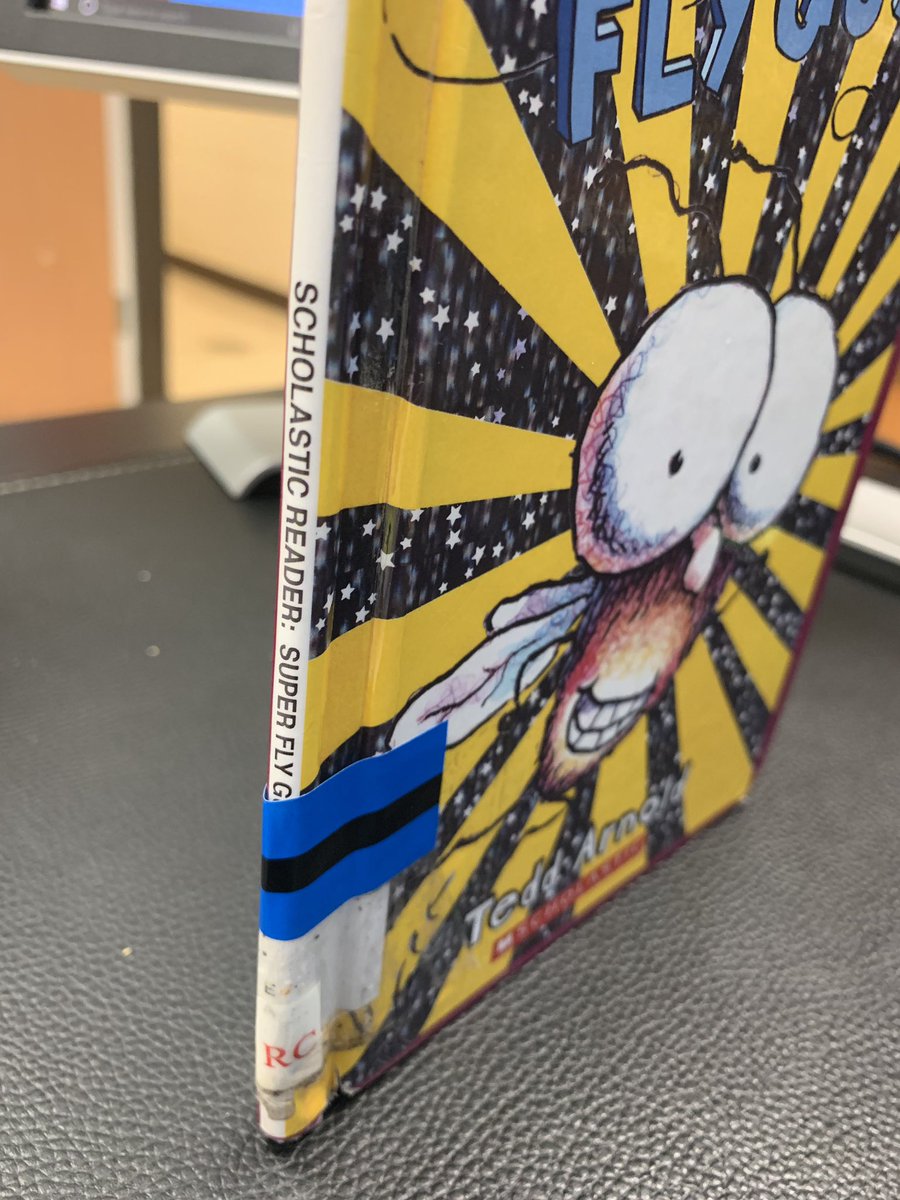 GLAcademyES's tweet photo. Hey GLA leaders,I heard this is a popular book series at our school! Did you know they have an independent reading level sticker and that you can check these out at the GLA Library ?
#❤️Independentreading
#Flyguyseries https://t.co/t0phUc6Ogm