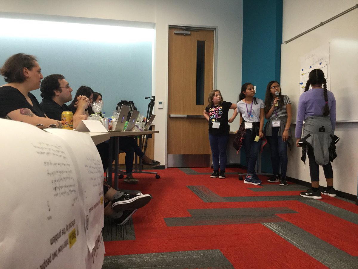 Latinitas's tweet photo. We’re so proud of these chicas! We had so much fun hearing their innovative solutions to problems like waste management, poverty, and homelessness. Thank you to everyone who participated in #FutureChica - that’s a wrap! https://t.co/IrQ3FHUjcY