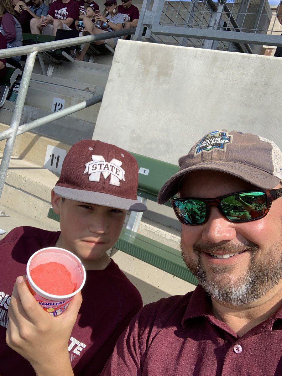ClintNeely18's tweet image. Great Saturday w the birthday boy! Enjoying watching @aggiefieldguy and crew prep for game 2 between @HailStateBB @AggieBaseball Awesome field conditions!  #Doubleheader #HappyBirthdayJacob #HailState