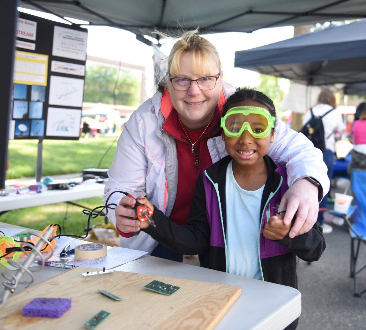 NTPSnews's tweet image. STEM fair was a huge success - critical thinking activity, robots and more! @TimothyRogPhoto @waOSPI_CTE @CityofLacey @ThurstonTalk #solutionseekers  #stemfair