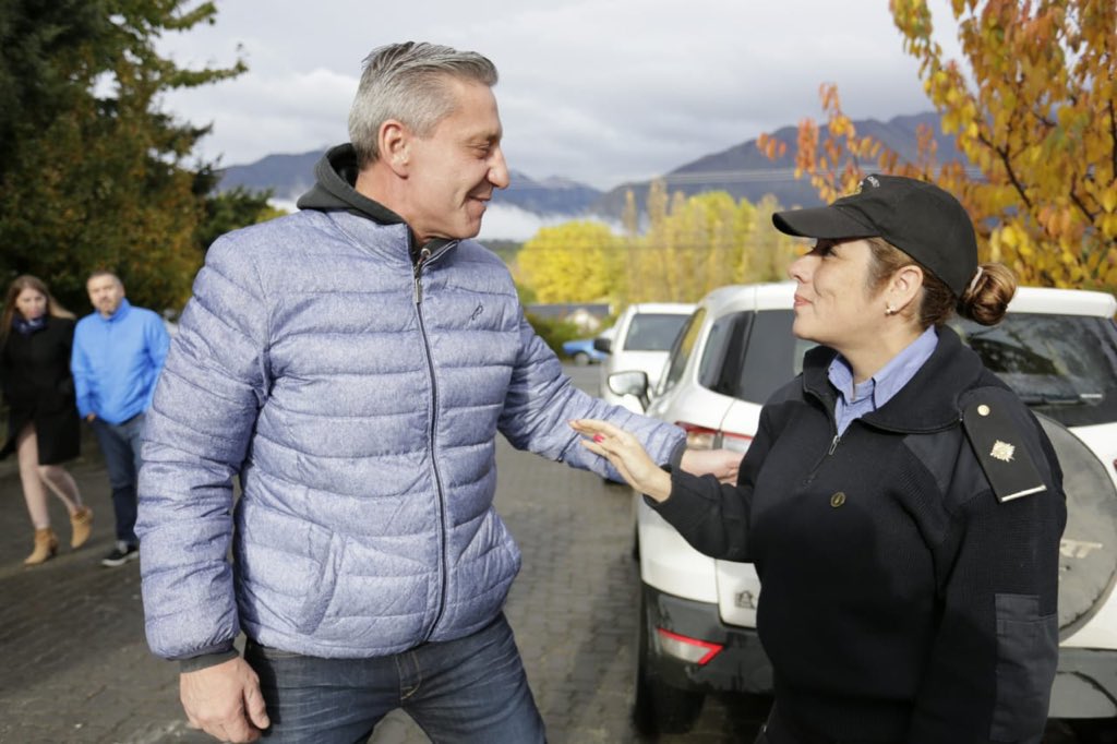 #DerechosHumanos | El gobernador @arcionimariano cuestionó la falta de compromiso de Ongarato con la lucha de género. Más info 👉https://t.co/VtRTgX1zUj #EquidadChubut #ChubutGanaSiEstamosTodos https://t.co/nZjDja4CWC