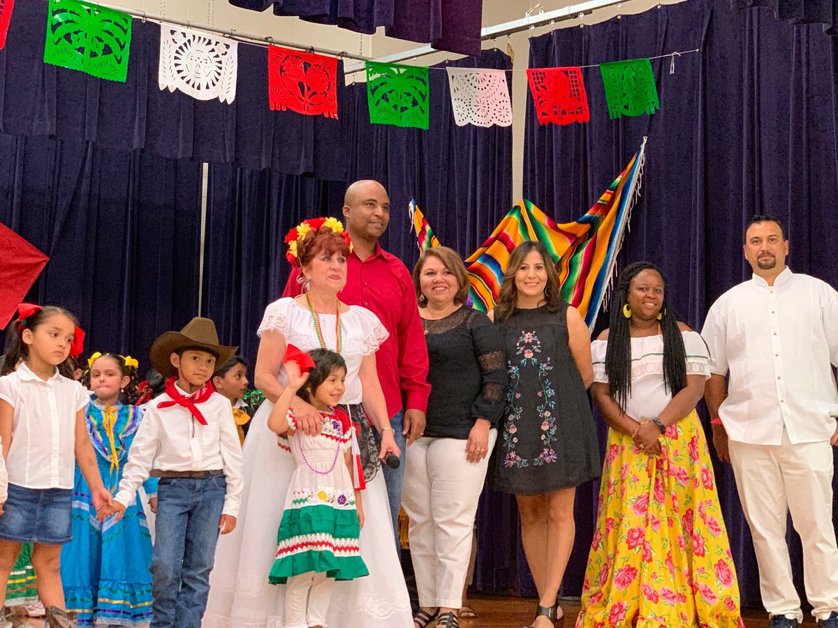 GR_Houston's tweet photo. Thank you ⁦@duryeaschool⁩ for a Wonderful Cinco de Mayo Celebration! ⁦@CyFairISD⁩ ⁦@CFISDELs⁩ https://t.co/uwPRlwd6Am